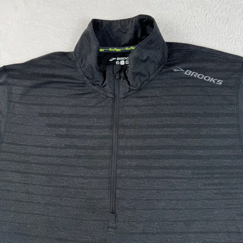 Brooks Quarter Zip Pullover Mens Medium Gray Equilibrium Running Thumbhole Top